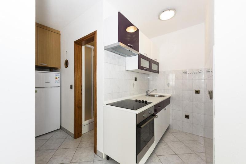 Apartments Luka - Trogir, Marina 150M From The Beach מראה חיצוני תמונה